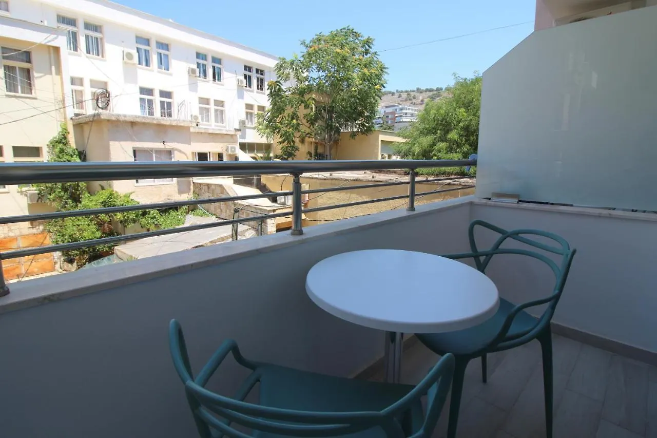 Hotel Ari 2 Sarande