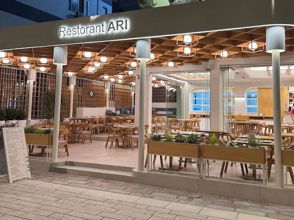 Hotel Ari 2 Sarande 3*,  Albania